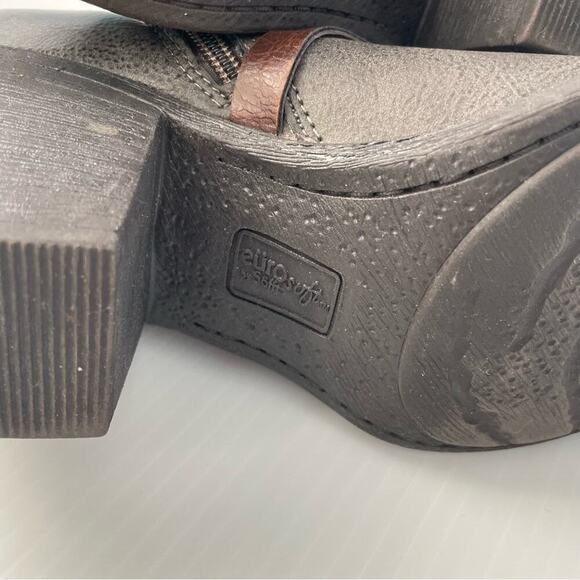 Euro soft by sofft Phoebe bootie strappy faux leather side zip size 9.5 - Picture 11 of 12